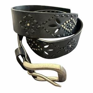 Faded Glory Womens Belt 8M 26-30 Waist Black Leather Blend Silver Buckle